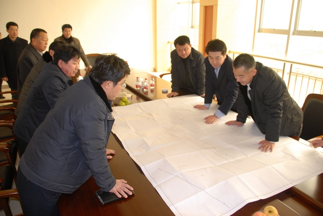 济矿集团副总经理顾士彬到霄云煤矿检查指导工作