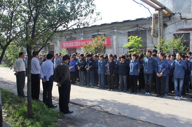 落陵支护材料厂：举办2013年度职工技能比武大赛