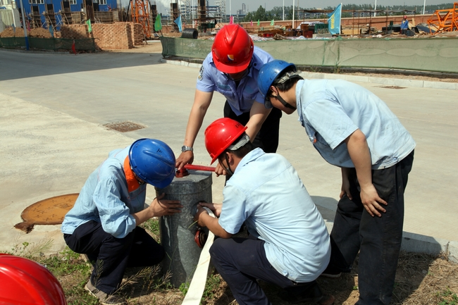 济矿民生热能公司开展消防应急演练