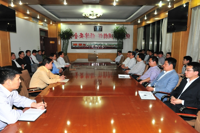 运河煤矿成功进行井下水灾撤人演习