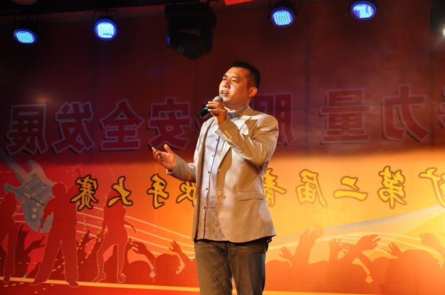 义桥煤矿“五四”表彰大会暨第二届青年歌手大赛圆满结束