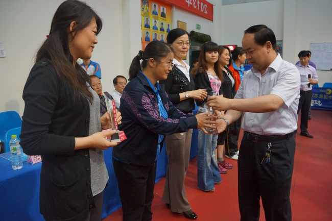 “义桥煤矿”杯乒乓球比赛胜利闭幕