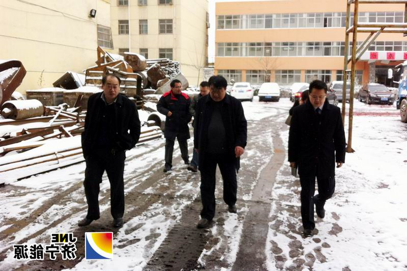 李明富到海纳科技走访慰问