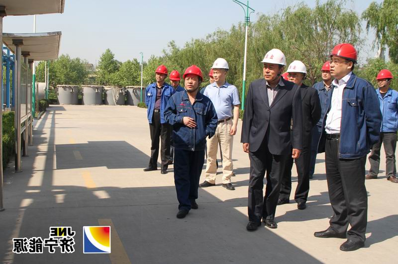 乔志猛节日期间到金威煤电慰问指导时指出：让职工参与并成为发明创造者