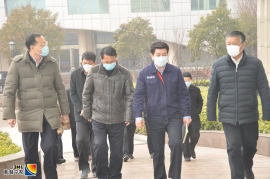 张玉华到花园煤矿检查疫情防控及复工复产情况