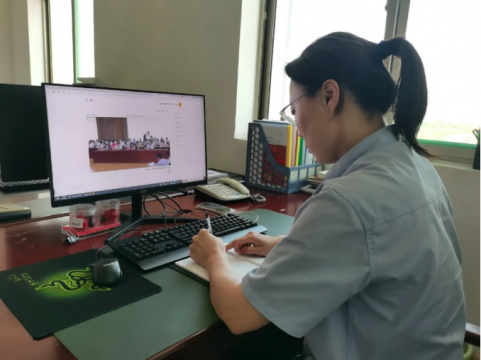 霄云煤矿组织工会干部参加山东省工会干部网络培训