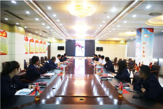 阳城煤电丨国庆期间，举办职工集体生日会