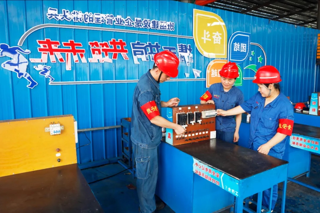 1711520452913865.jpg 005.jpg