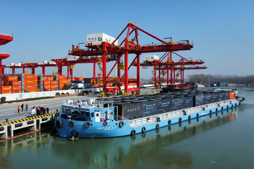 1747642797117274.jpg cf061689bd3d8bb1b783c55b56222a1.jpg