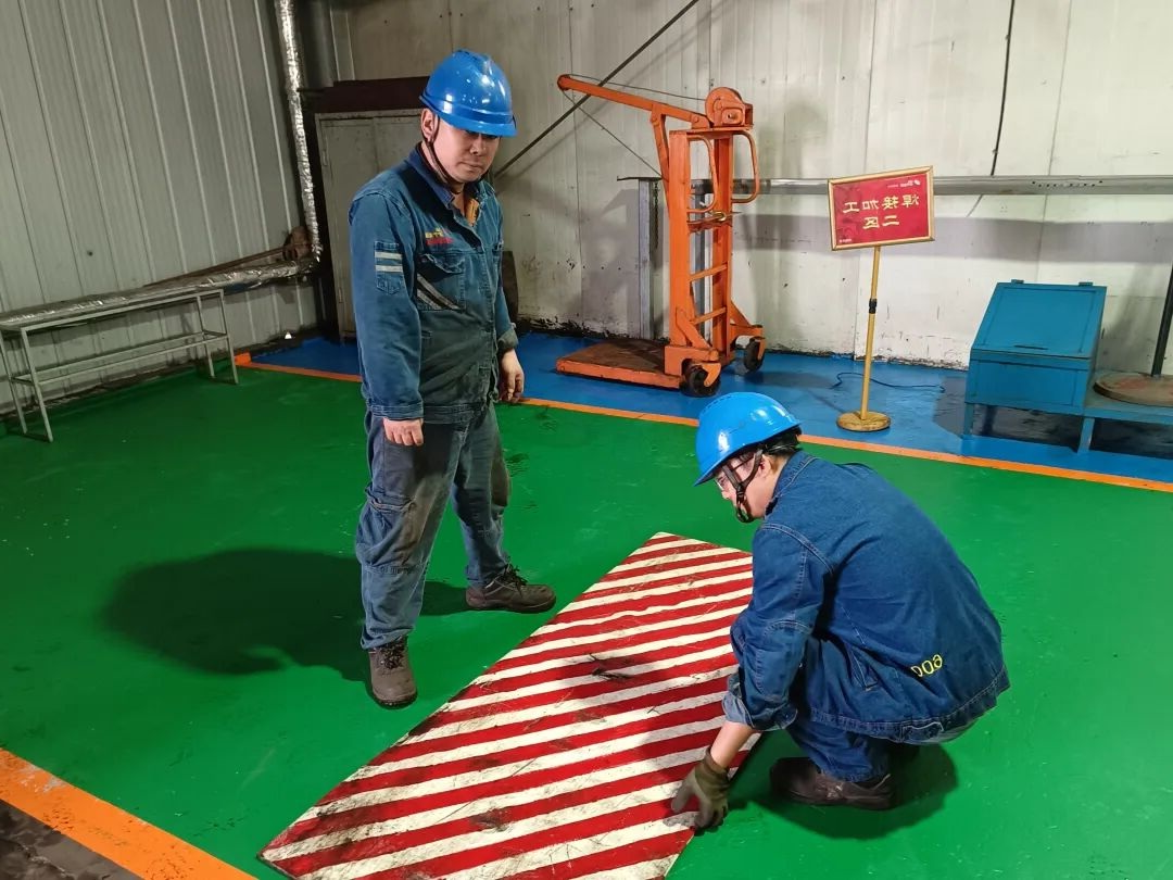 1760314678312798.jpg 01.jpg