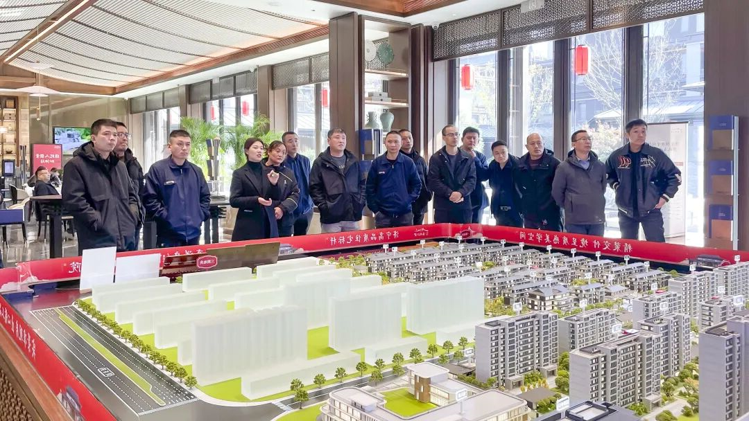 1763603196128953.jpg 640.jpg